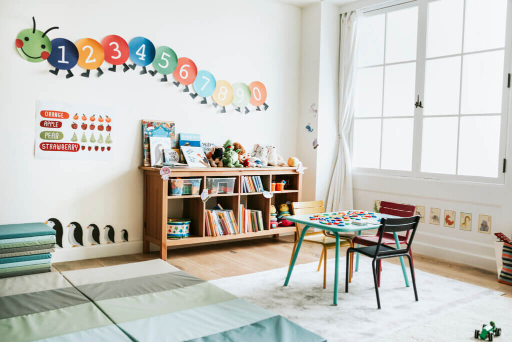 Çocuk odası dekorunda duvar renkleri